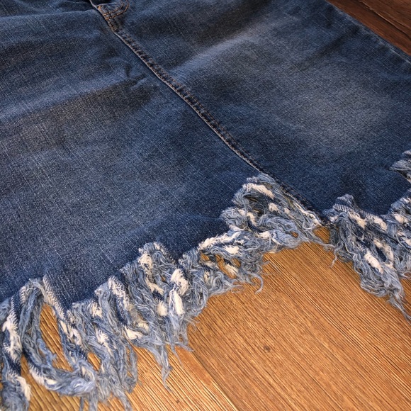 Frayed hem Denim skirt - Picture 3 of 4
